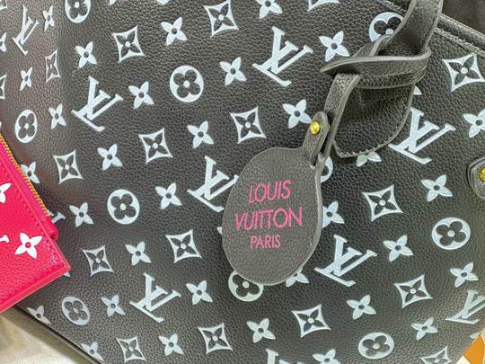 LV BAG Neverfull M46103 M31x28x14cm cs