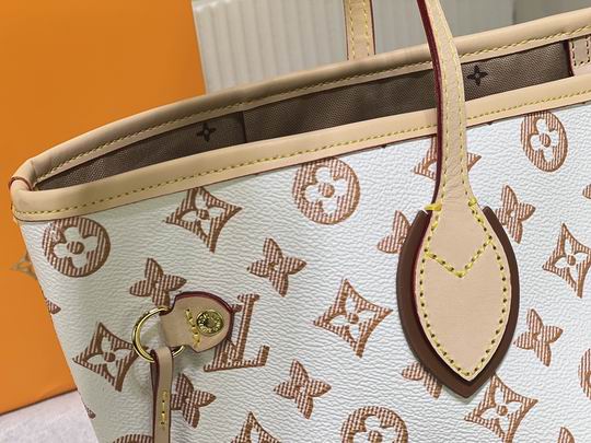 LV BAG Neverfull m46137 28x3x14cm