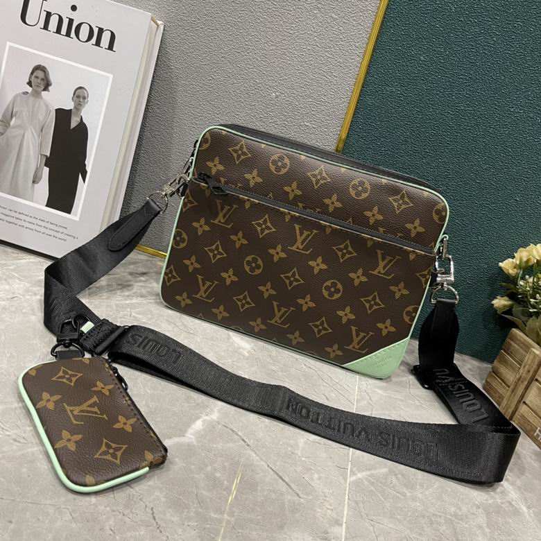 LV BAG Messenger bag M46266 25X18.5X7cm YG