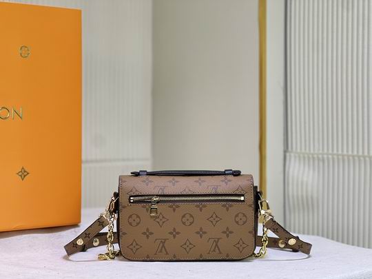 LV BAG M46279 21.5x6x13.5cm cs