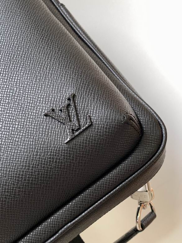 LV Chest pack M46344 20X31X10cm WP