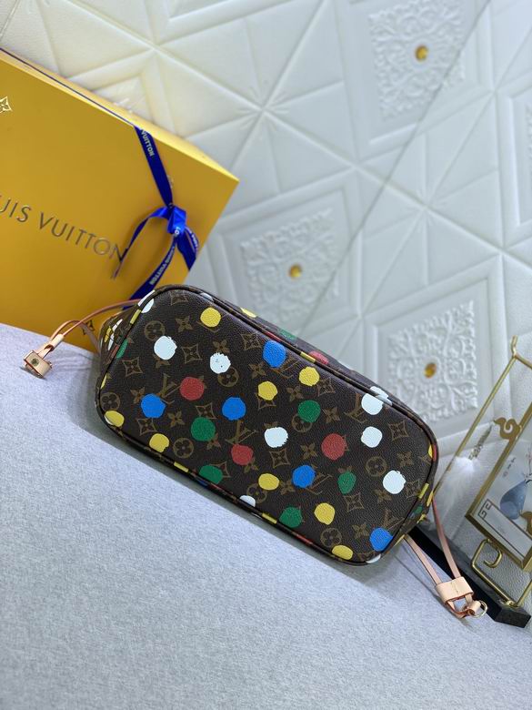 LV BAG Neverfull M46381 32X29X17cm YG