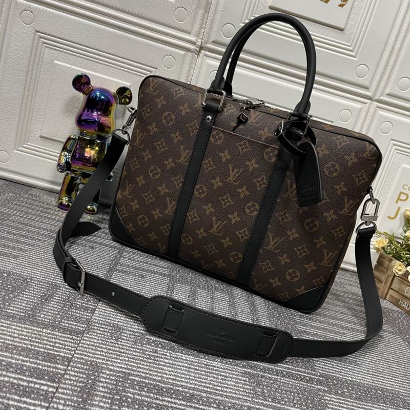 LV briefcase Voyage M46457 36.5x27.5x6cm