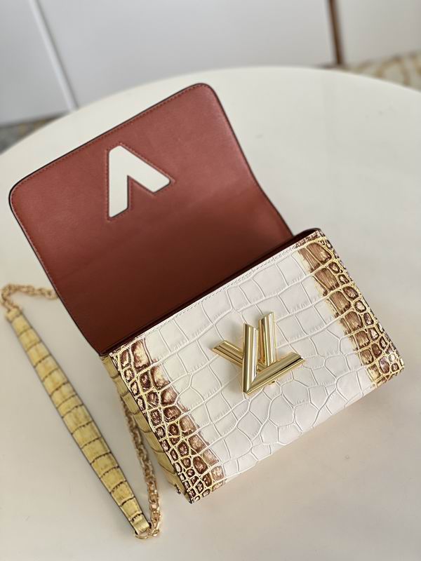 LV BAG Twist M50282 23x17x9.5cm CN