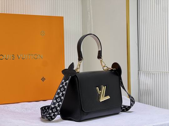 LV BAG Twist M50352 23x17x9.5cm cs