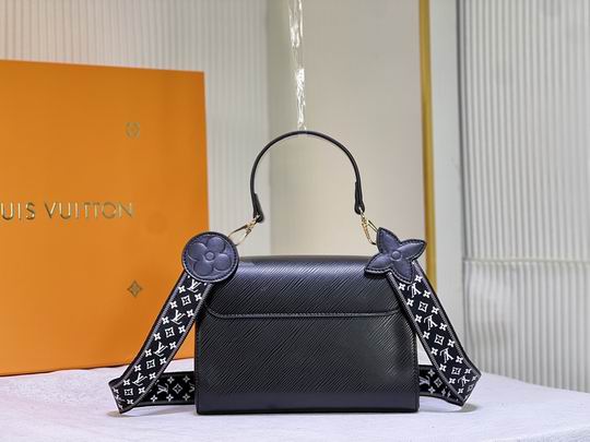 LV BAG Twist M50352 23x17x9.5cm cs