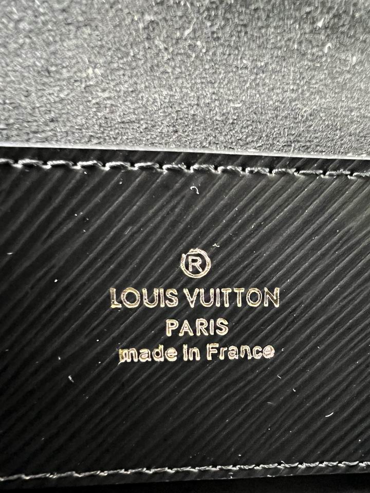 LV BAG Twist M50352 23x17x9.5cm cs