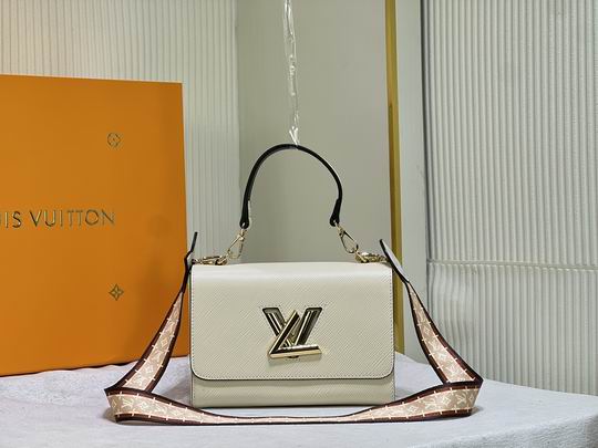 LV BAG Twist M50352 23x17x9.5cm cs