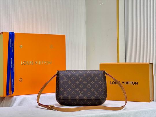 LV BAG Neverfull M51257 25x22x4cm cs