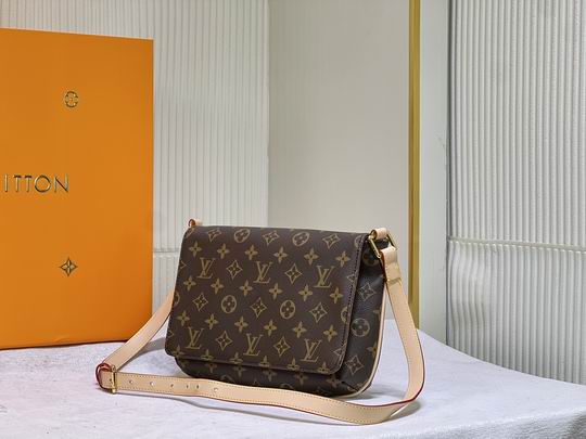 LV BAG Neverfull M51257 25x22x4cm cs