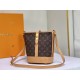 LV BAG Neo M51462 19x24x13cm cs