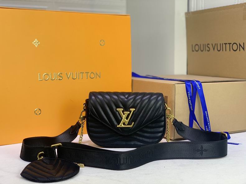 LV BAG Pochette Metis M53936 