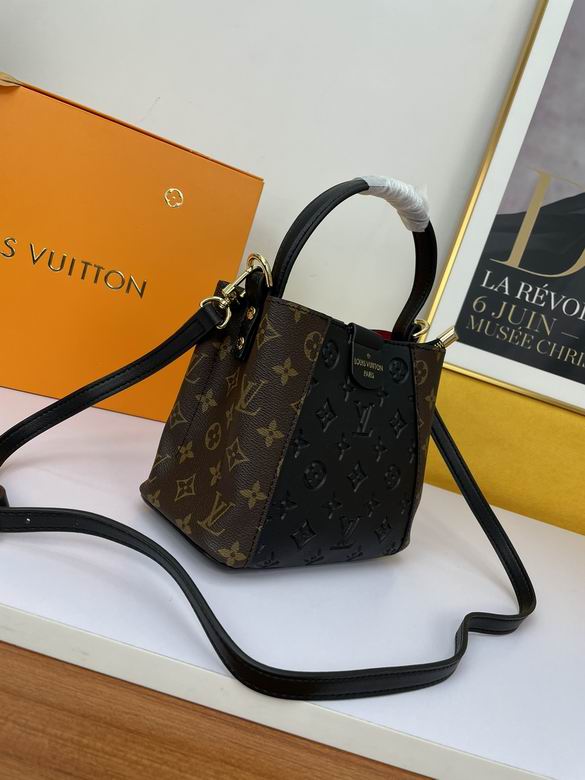 LV BAG Neo M55240 21X18X11