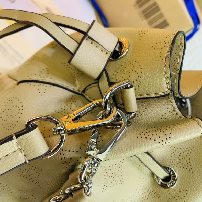 LV Bucket bag M55888