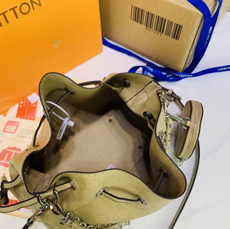 LV Bucket bag M55888