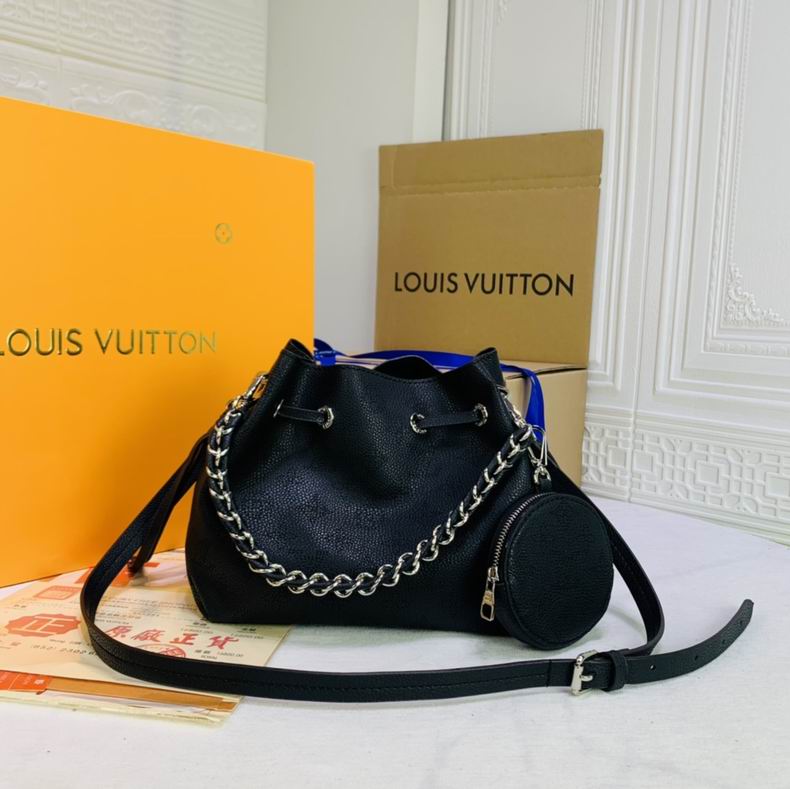 LV Bucket bag M5588801