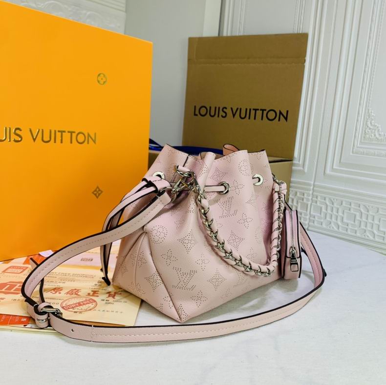 LV Bucket bag M5588802