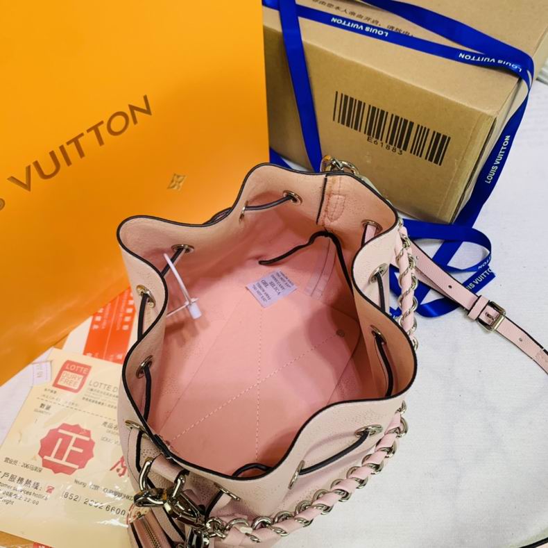 LV Bucket bag M5588802