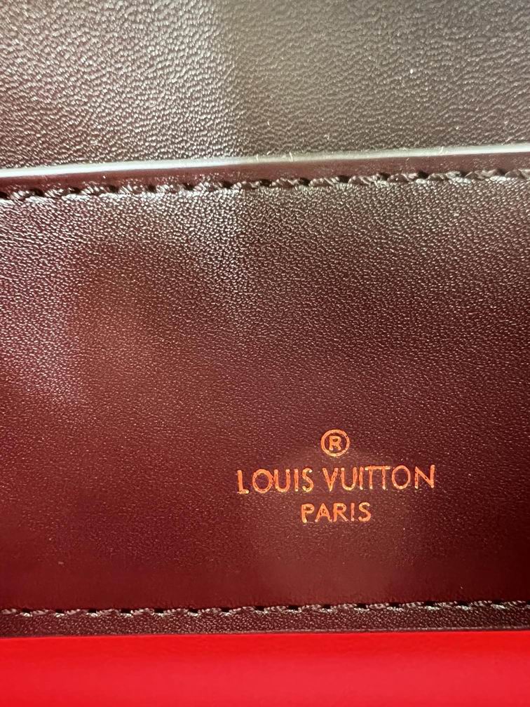 LV BAG Pont M55949 23x15x8cm cs