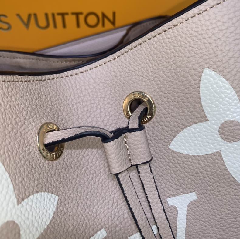 LV BAG Noe M56890 26x26x17.5 cm cs