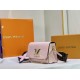 LV BAG Twist M59016 23x17x10 cm cs