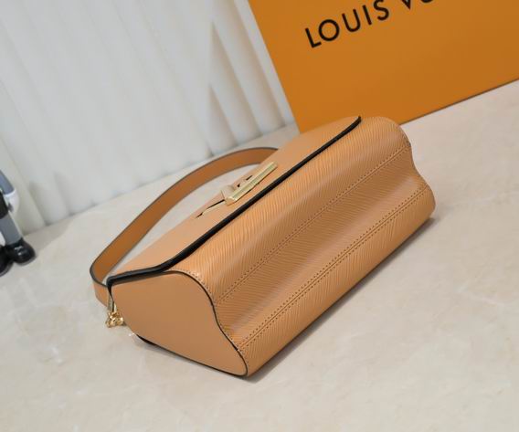 LV BAG Twist M59405 23x17x19.5cm cs