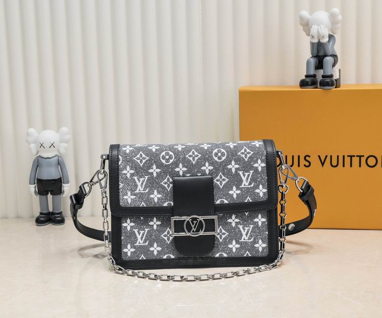 LV BAG Messenger bag M59631 25X17X10.5cm XM