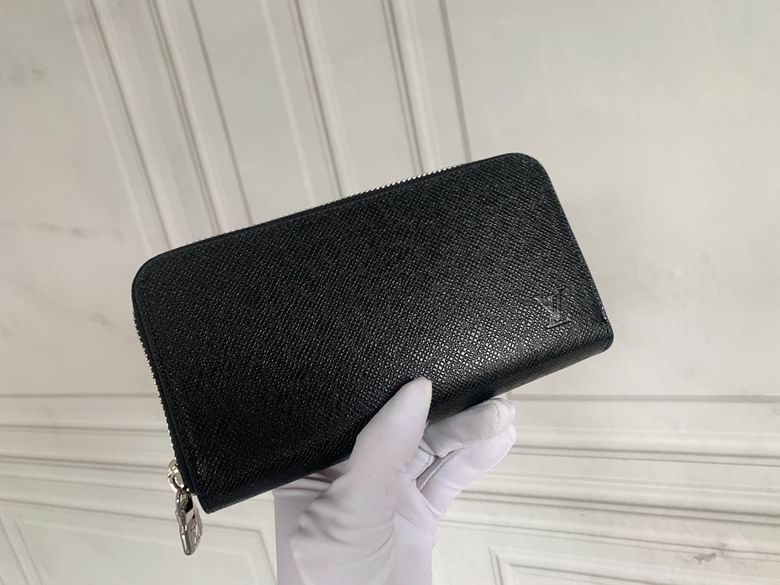 LV Handbag wallet M61723 19X10X4cm XM