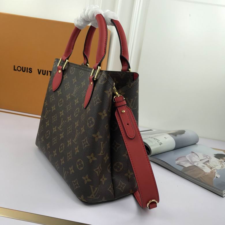 LV BAG Spring Stret M66156 30X24X13 ww