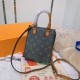 LV BAG Onthego M69846 17x14x5.5 cm cs