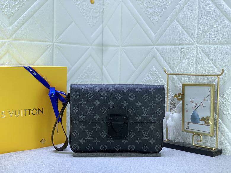 LV BAG Messenger bag M80560 27X21X3.5cm YG