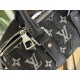 LV Bags Men M81010 12X21X9cm XM