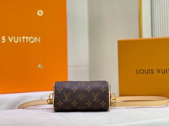 LV BAG Nano Speedy M81085 16x11x9cm cs1.