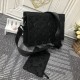 LV BAG Pochette Voyage M81115 22x14.5x4.5cm