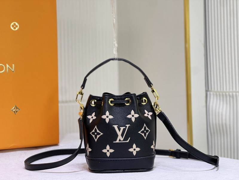 LV BAG Nano Noe M81266 13x16x10cm ss