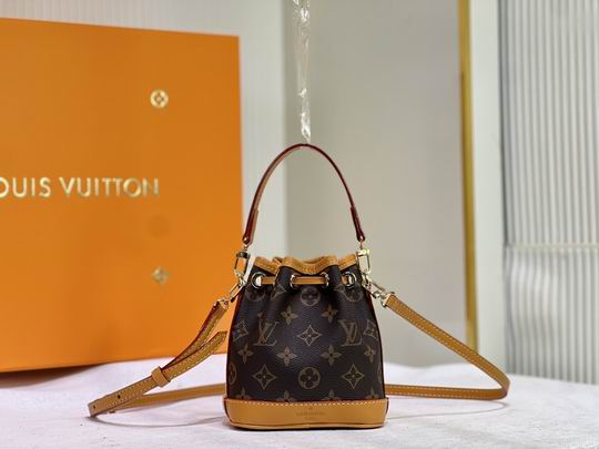 LV BAG Nano Noe M81266 13x16x10cm cs