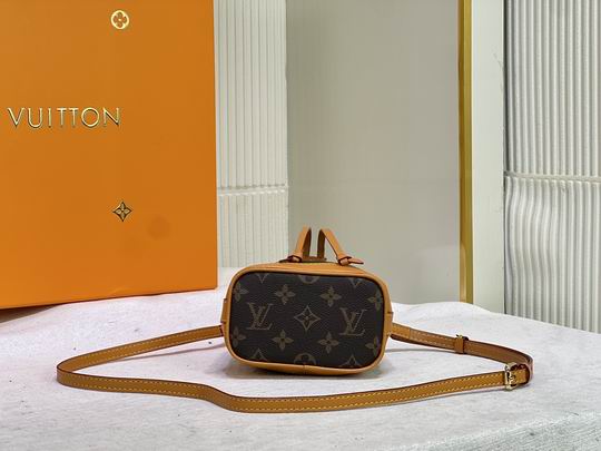 LV BAG Nano Noe M81266 13x16x10cm cs