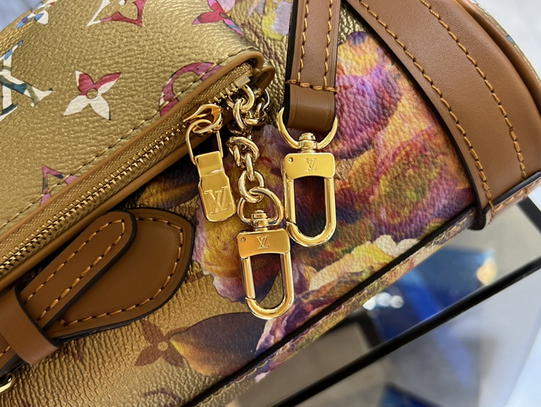 LV Bucket bag M81724