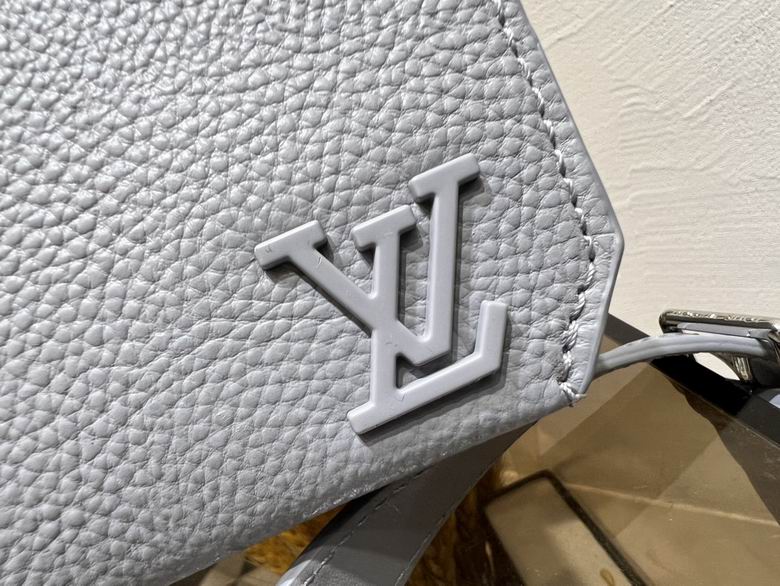 LV BAG Messenger bagAerogram M82085 17X12X7cm YG