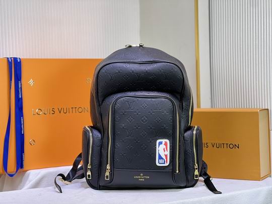 LV Backpack NBA M85146 32x40x13cm cs