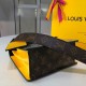 LV BAG Spring Street M90375 17x16x8.5 cm cs