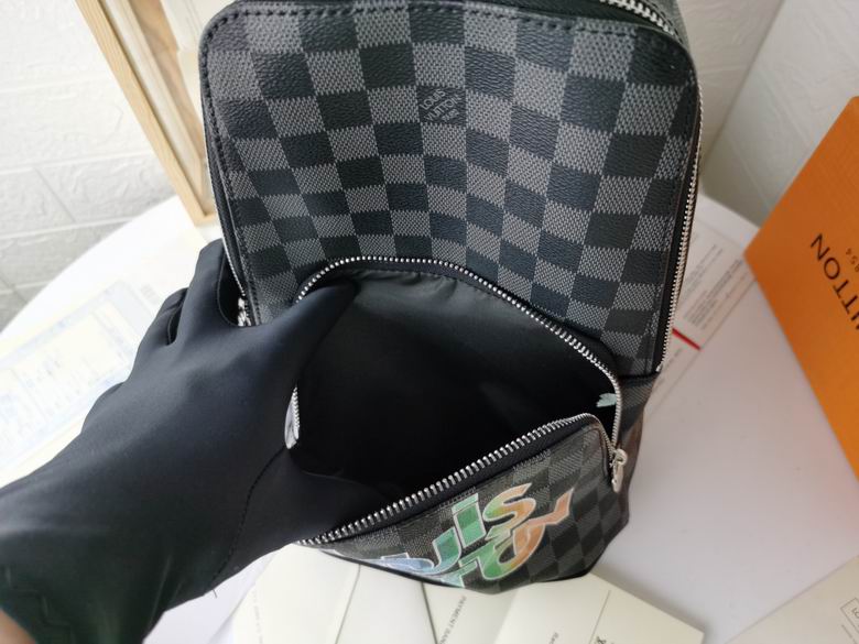 LV Chest pack N41719 20X31X10cm