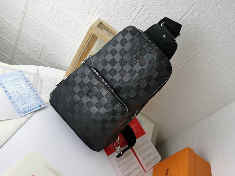 LV Chest pack N41719 20X31X10cm