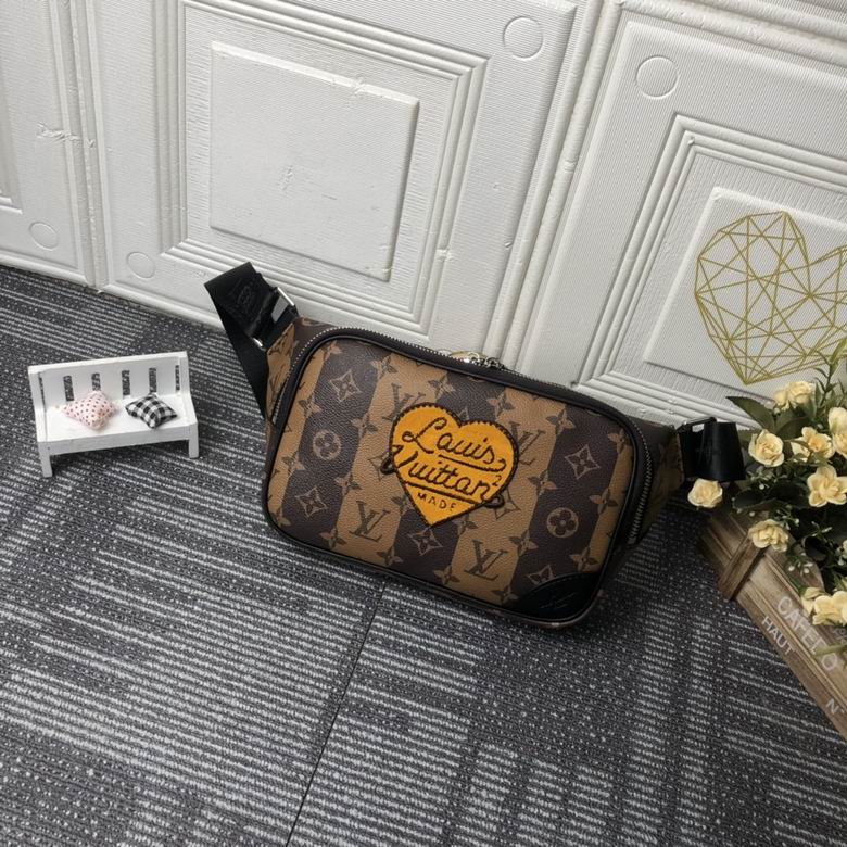 LV Chest pack SSM59338 34X19.5X8