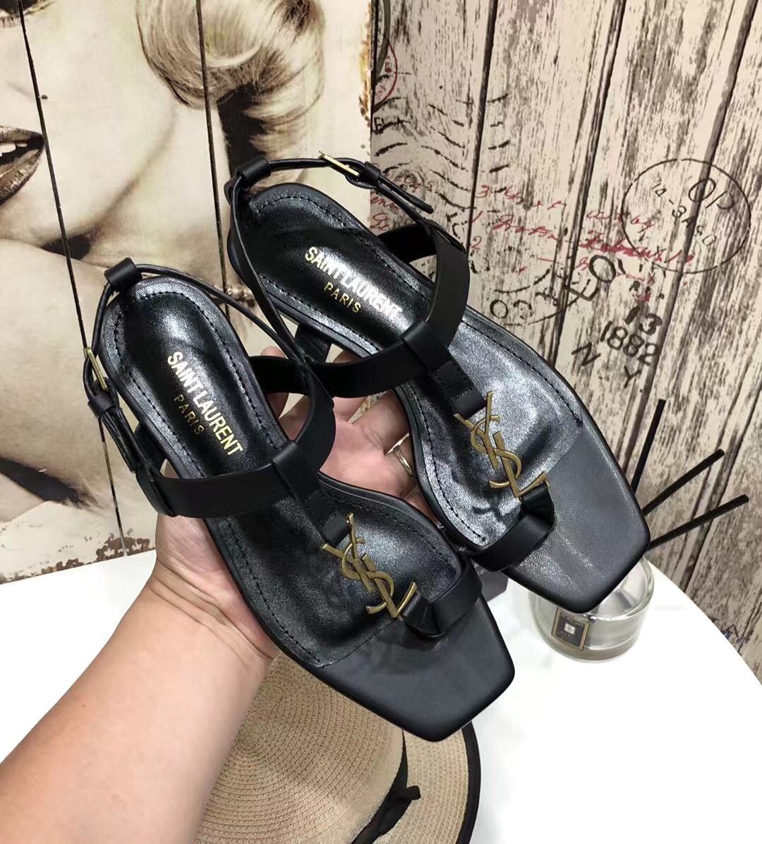 YSL SANDALS BIG LOGO 35-42